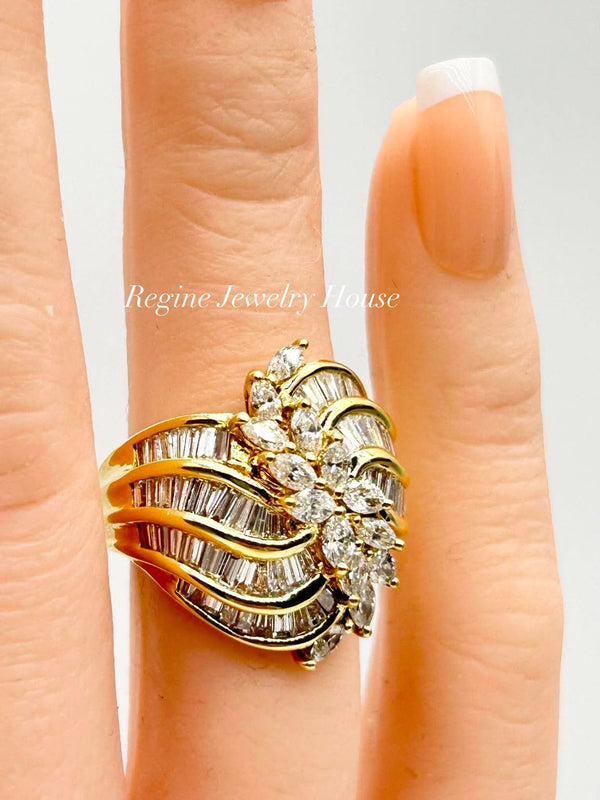 ✨ Stunning K18 Yellow Gold Diamond Cluster Ring ✨