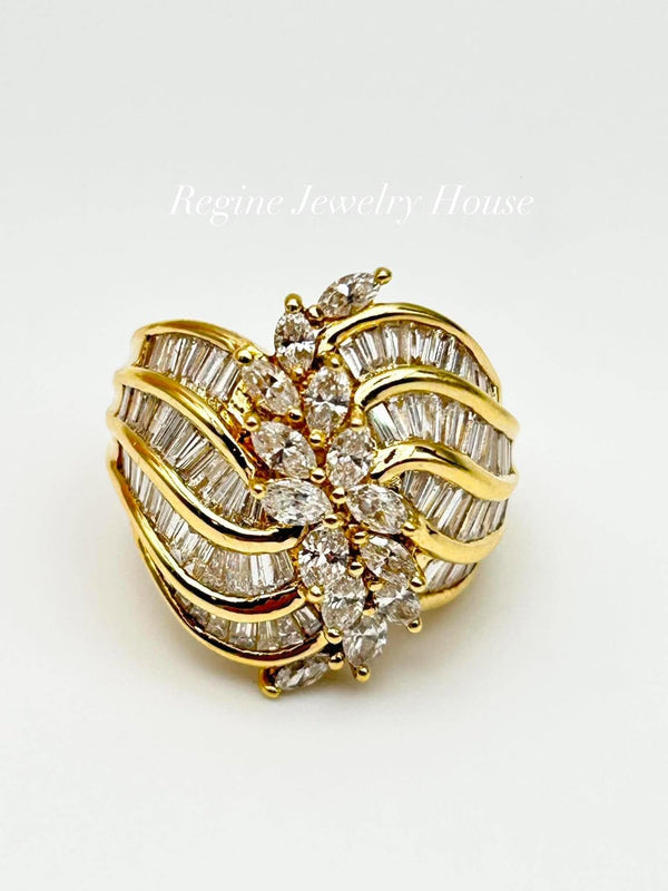 ✨ Stunning K18 Yellow Gold Diamond Cluster Ring ✨
