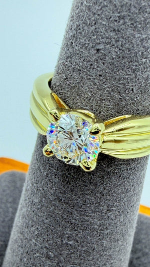 K18 Yellow Gold Solitaire Diamond Ring