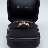 Pre-Loved Tiffany & Co. 18K Rose Gold Tiffany T Two Diamond Narrow Ring