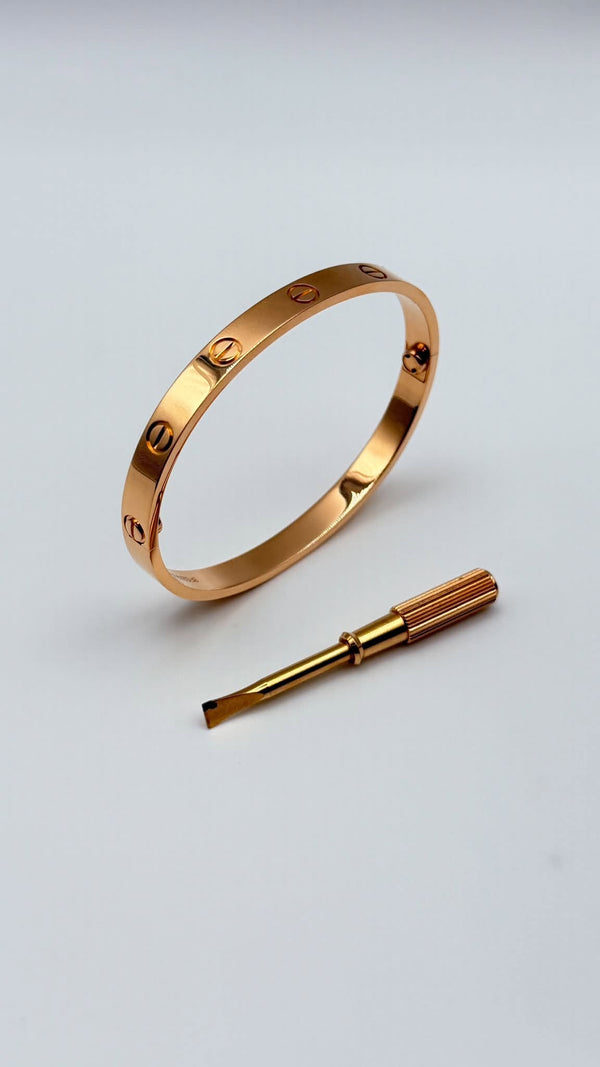 Cartier Love Bracelet –750 / 18K Gold (Size 17)