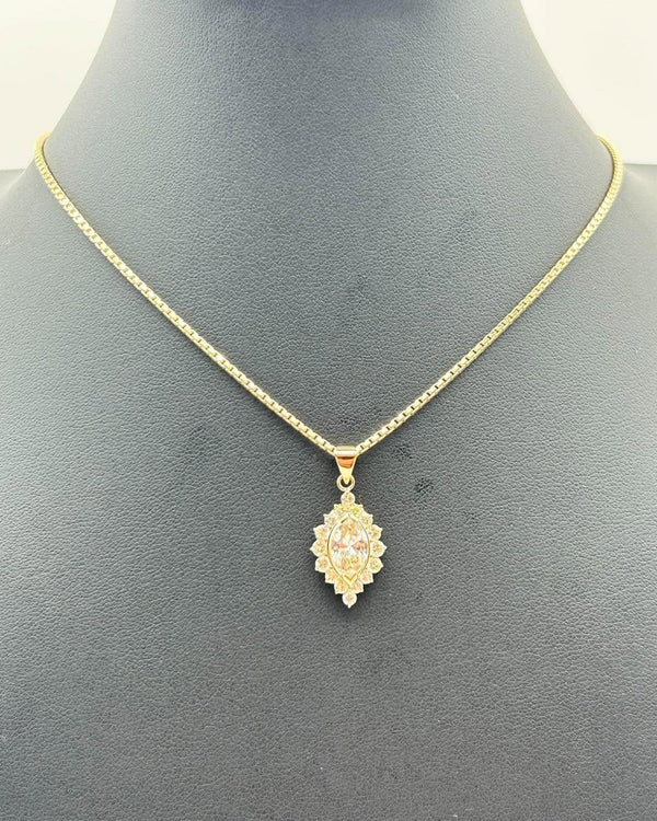 K18 Yellow Gold Marquise & Halo Diamond Pendant Necklace