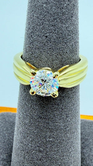 K18 Yellow Gold Solitaire Diamond Ring