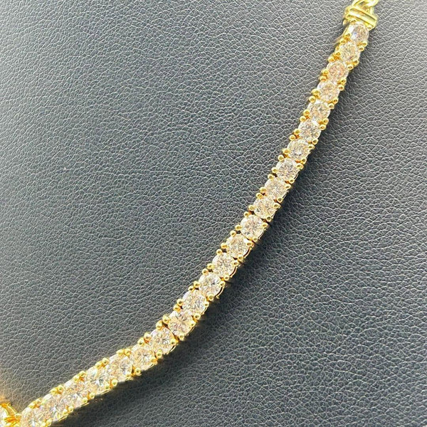 K18 Yellow Gold V-Shape Diamond Tennis Necklace