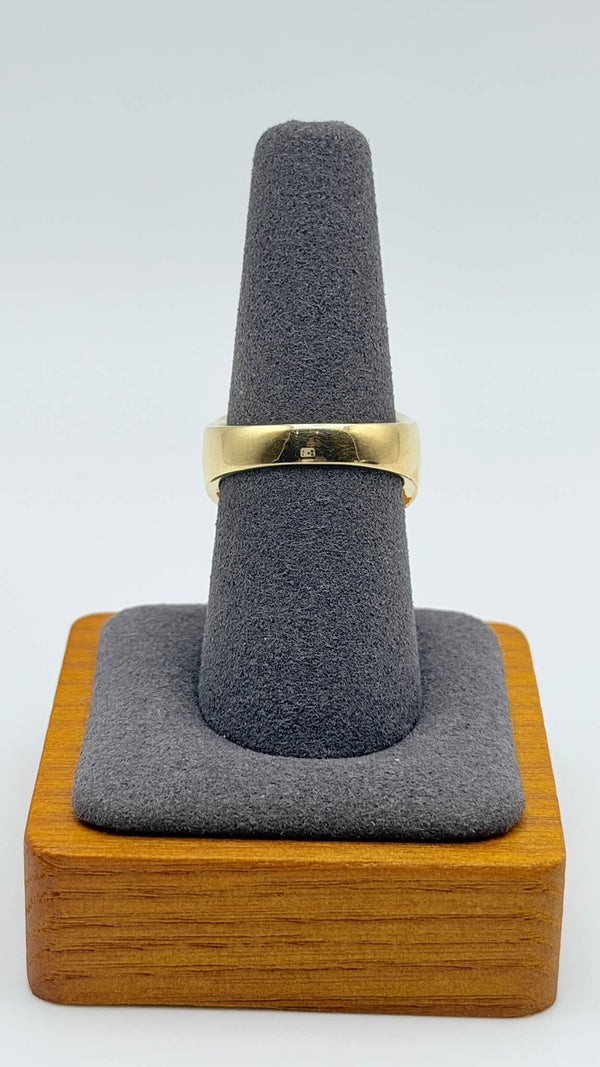 K18 Yellow Gold Multi-Diamond Statement Ring
