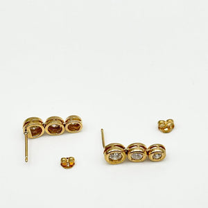 Luxurious K18 Yellow Gold Diamond Drop Earrings