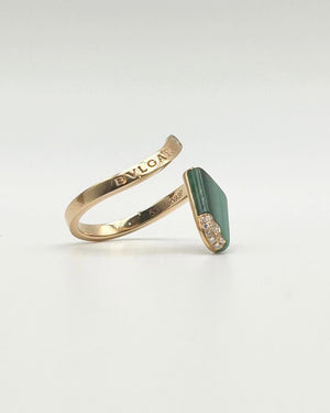 The Bvlgari Gelati Malachite & Diamond Ring in 750 Rose Gold