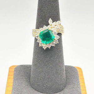 K18 Emerald and Diamond Cluster Ring