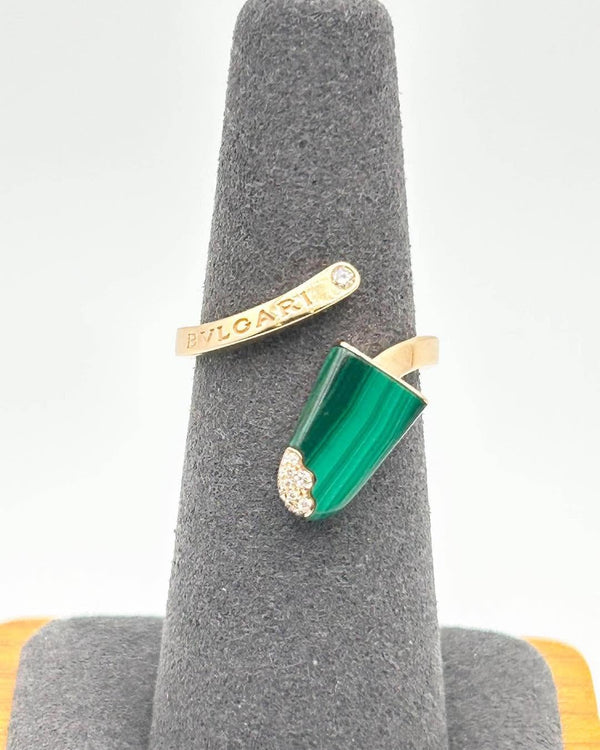 The Bvlgari Gelati Malachite & Diamond Ring in 750 Rose Gold