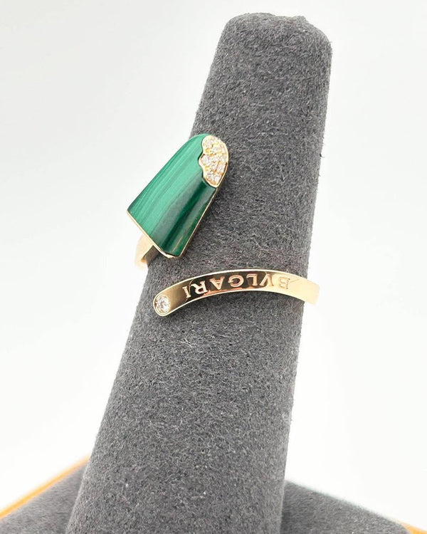 The Bvlgari Gelati Malachite & Diamond Ring in 750 Rose Gold