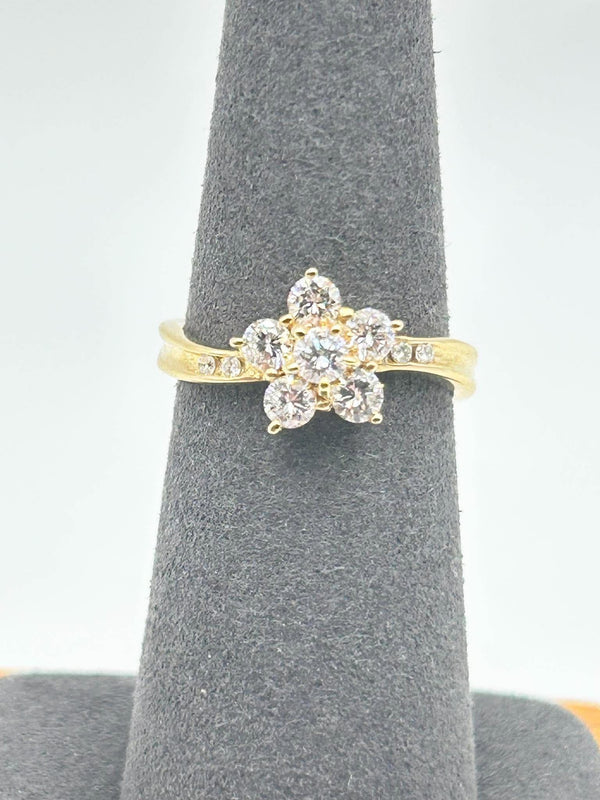 K18 Diamond Cluster Ring