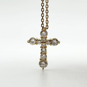 K18/ 750 Diamond Cross Necklace
