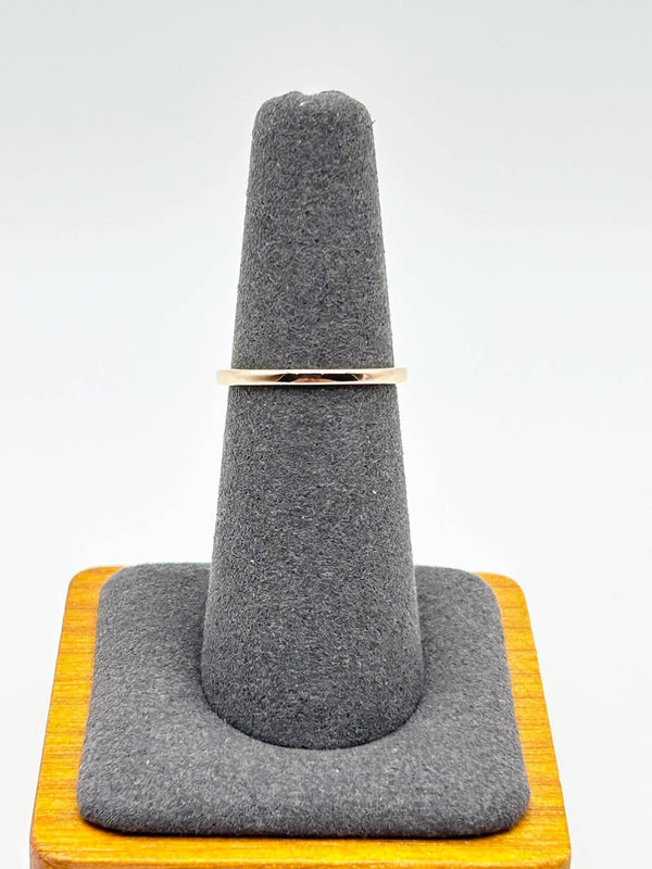 K18 Garnet Solitaire Ring