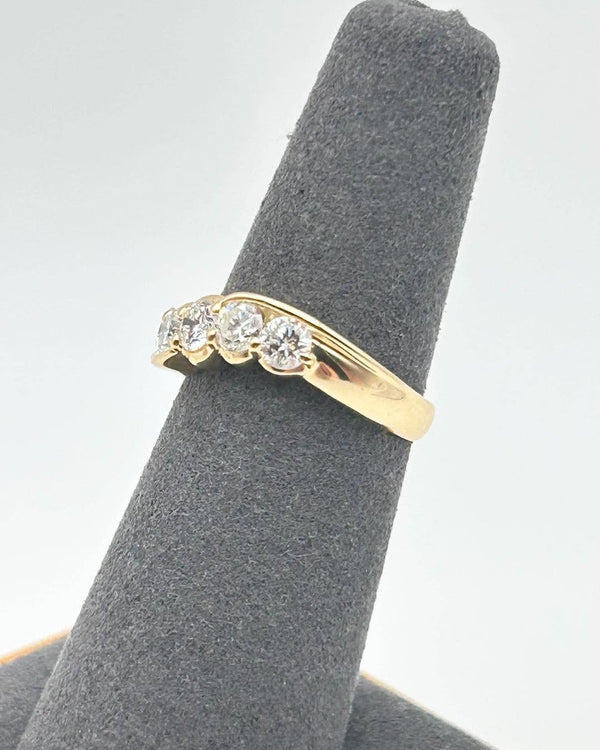 K18 5-Stone Diamond Ring
