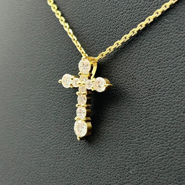 K18/ 750 Diamond Cross Necklace