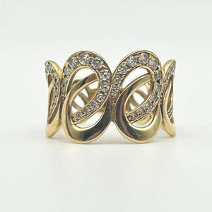 K18 Yellow Gold Diamond Interlocking Band Ring