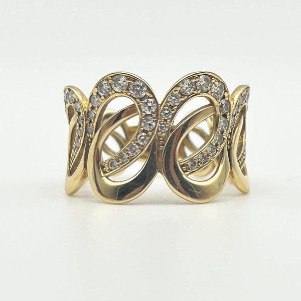 K18 Yellow Gold Diamond Interlocking Band Ring