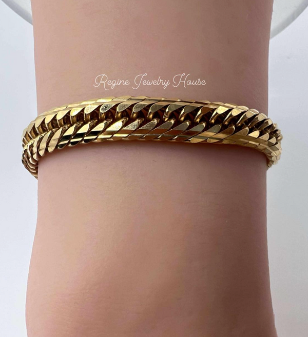 K18 Yellow Gold M-Cut Triple Kihei Bracelet – 30.0g / 18cm