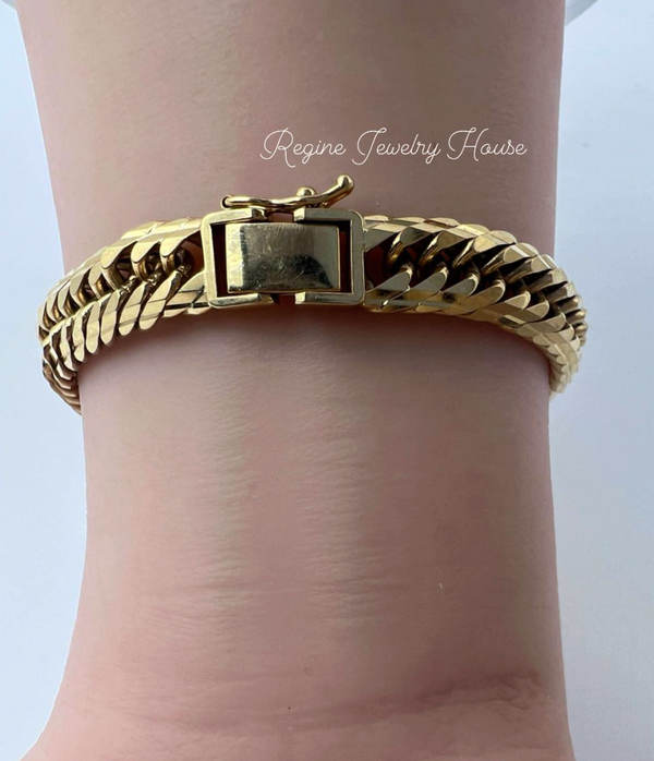 K18 Yellow Gold M-Cut Triple Kihei Bracelet – 30.0g / 18cm