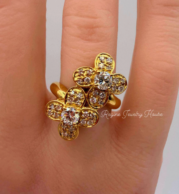 Romantic K18 Yellow Gold 0.84ct Diamond Flower Cluster Ring