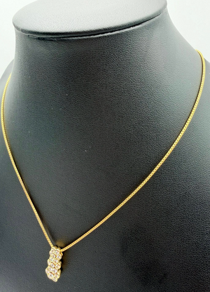 Elegant K18 Yellow Gold 0.70ct Diamond Cluster Pendant Necklace