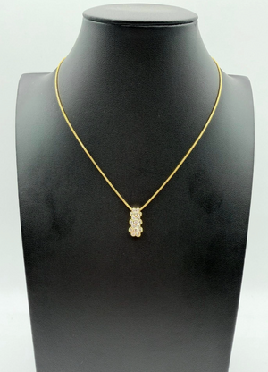 Elegant K18 Yellow Gold 0.70ct Diamond Cluster Pendant Necklace