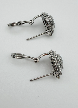 Luxurious Pt900 Platinum 1.32ct Diamond Cluster Earrings