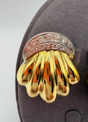 Spectacular K18 Two-Tone Diamond Fluted Shell Statement Earrings