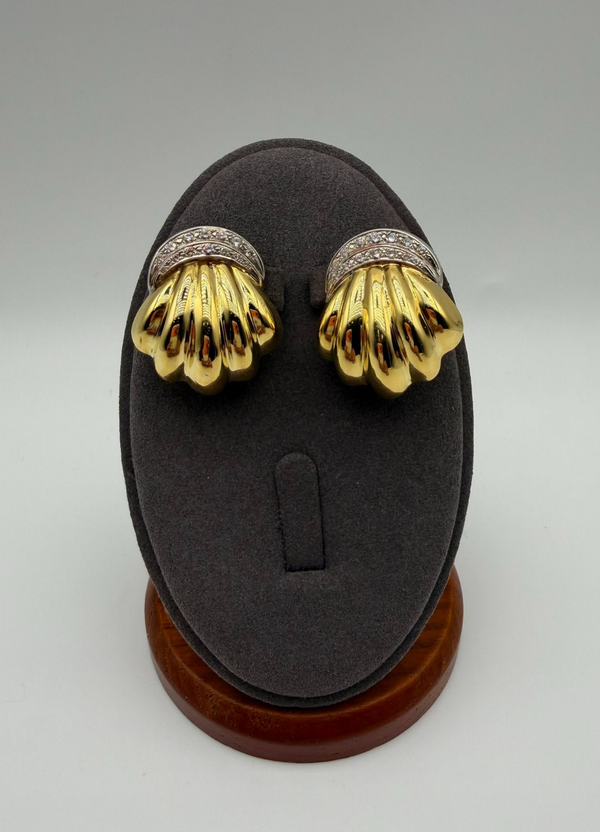 Spectacular K18 Two-Tone Diamond Fluted Shell Statement Earrings
