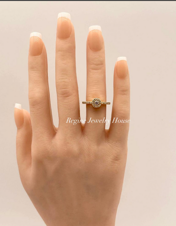 750 Yellow Gold Diamond Ring