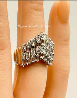 PT900 Diamond Ring