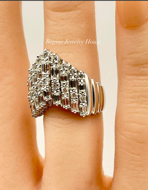 PT900 Diamond Ring