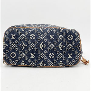 Louis Vuitton Neverfull MM Monogram Jacquard Tote Bag with Pouched (M57484)