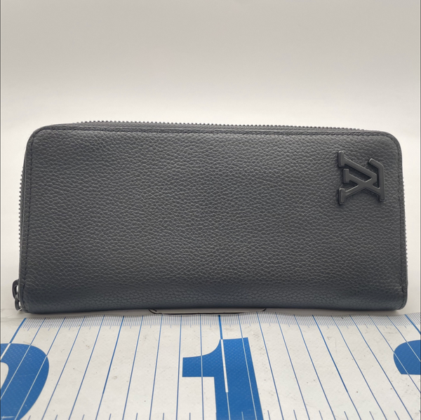 Louis Vuitton Zippy Wallet Vertical Aerogram Noir Black Leather (M81743) - Rank B+