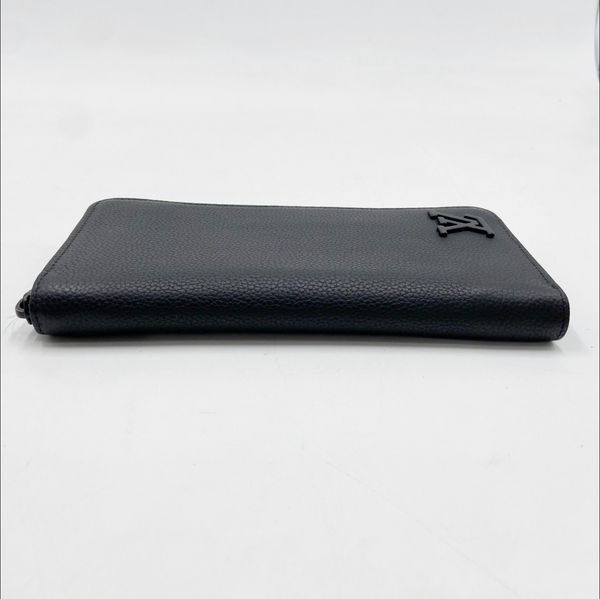Louis Vuitton Zippy Wallet Vertical Aerogram Noir Black Leather (M81743) - Rank B+