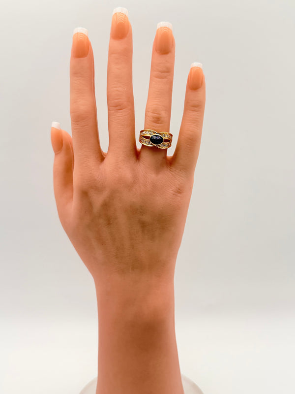 Boucheron Cabochon Sapphire & Diamond Ribbon Ring (18K Yellow Gold)